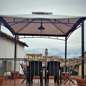 ATTICO RUCELLAI CON TERRAZZA SUPER VISTA Florence
